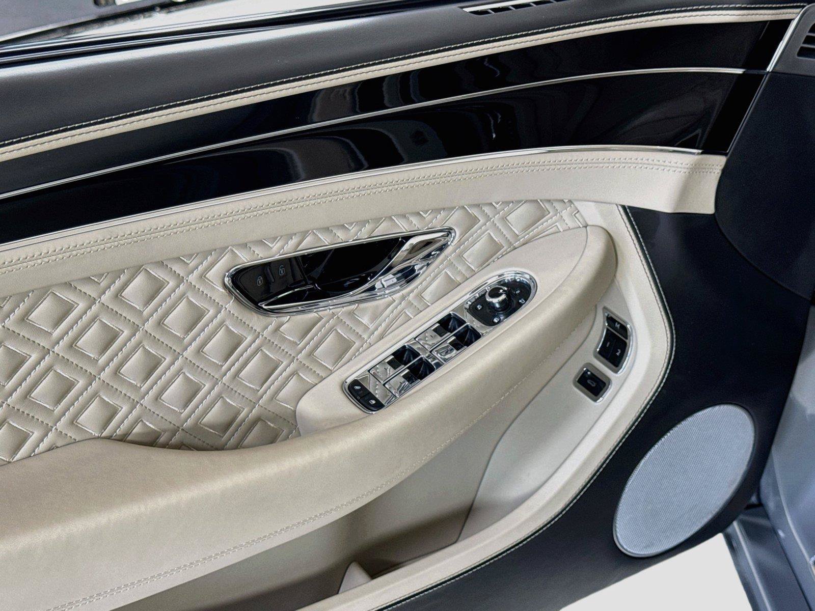 Used 2022 Bentley Continental GT AWD/4WD image 13
