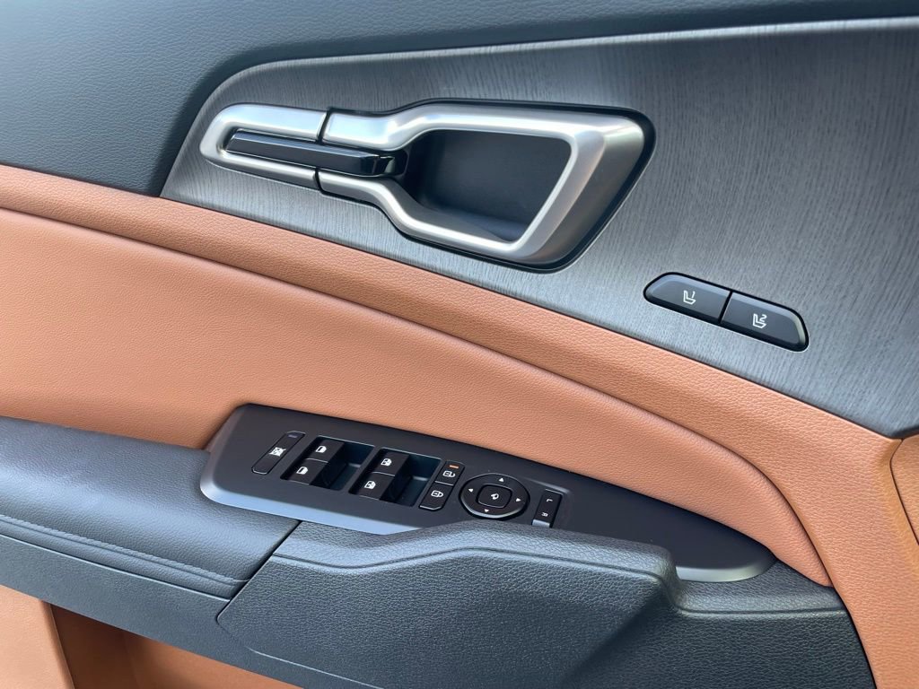 New 2026 Kia Sportage X-Line w/ X-Line Technology Package image 21