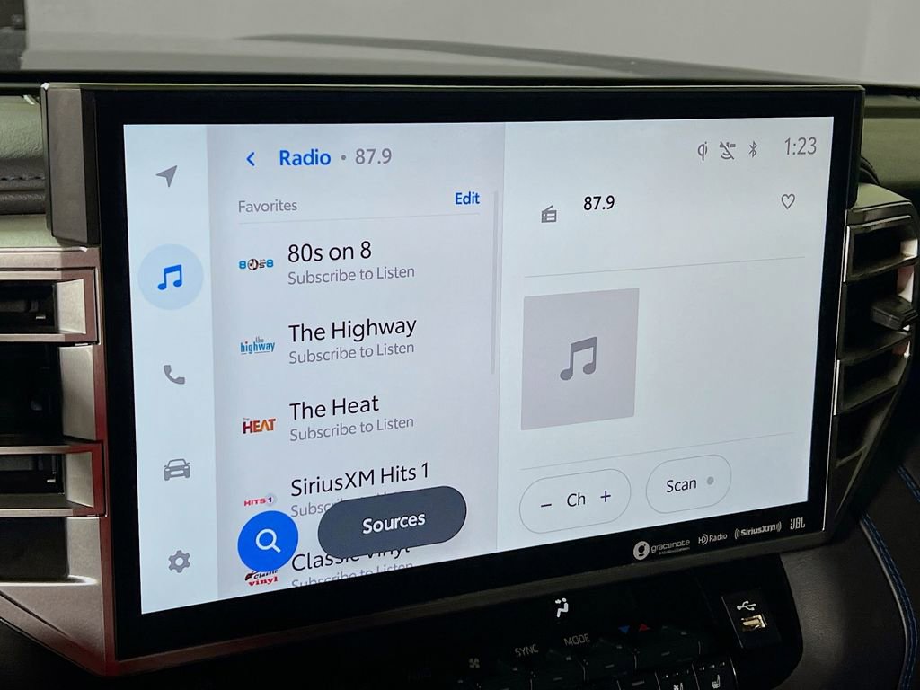 Used 2024 Toyota Tundra Platinum image 14