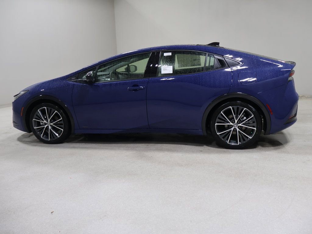 New 2026 Toyota Prius XLE image 4