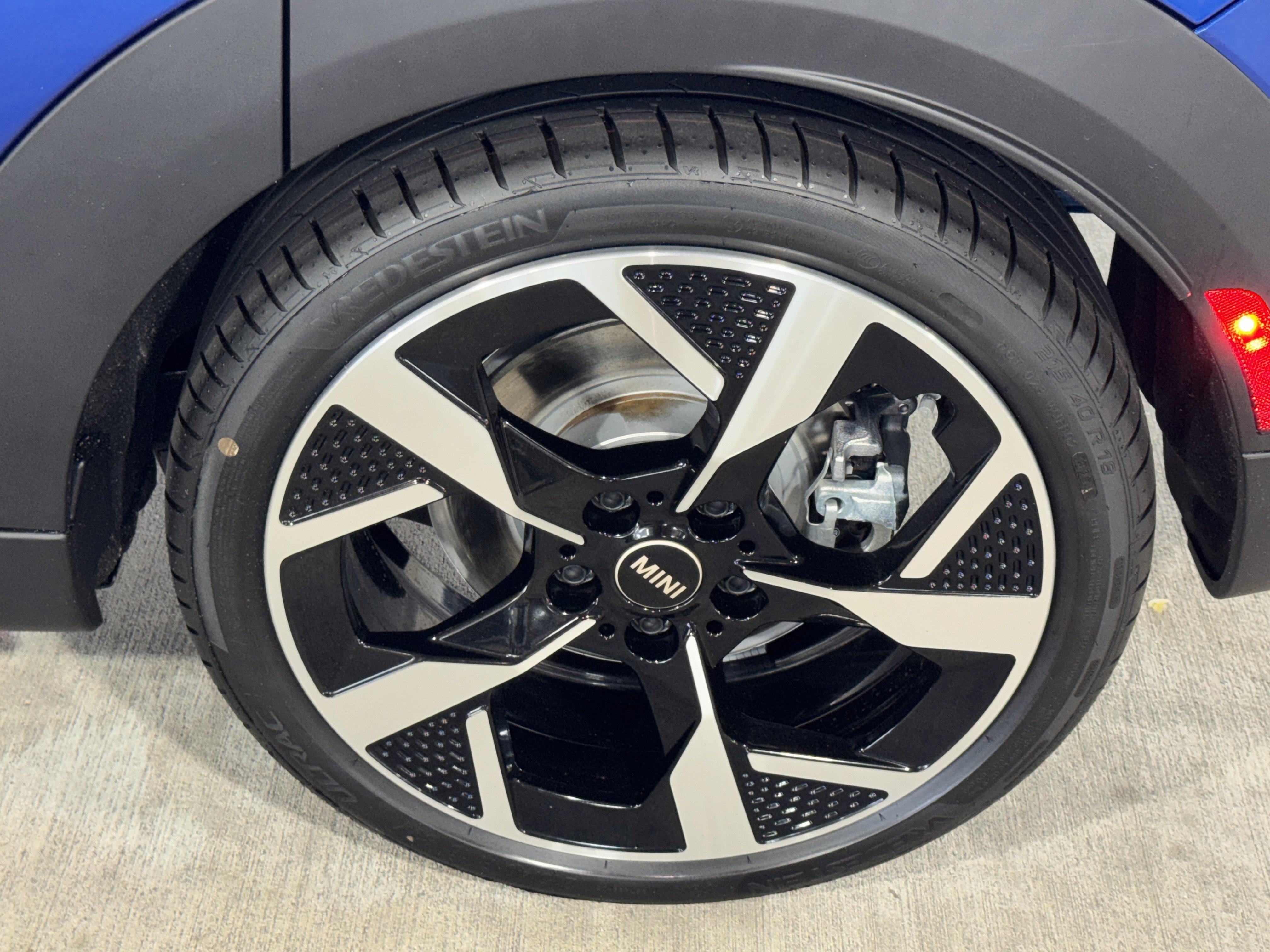 New 2025 MINI Cooper S image 26