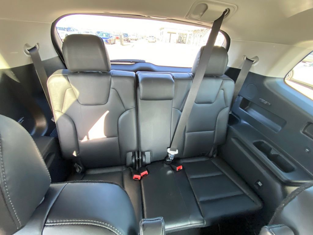 Used 2025 Kia Telluride S AWD/4WD image 30