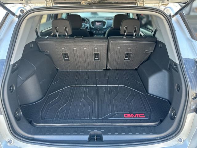 Used 2020 GMC Terrain SLE w/ LPO, Floor Liner Package FWD image 24