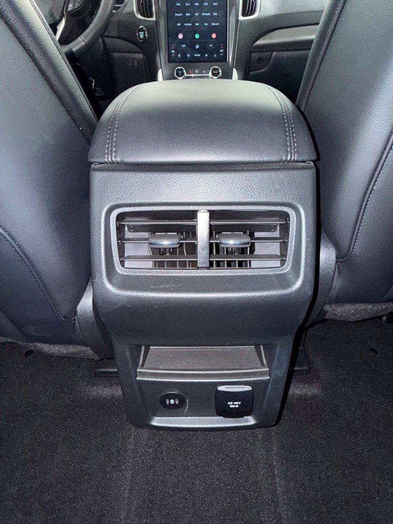 Used 2024 Ford Edge SEL w/ Convenience Package AWD/4WD image 29