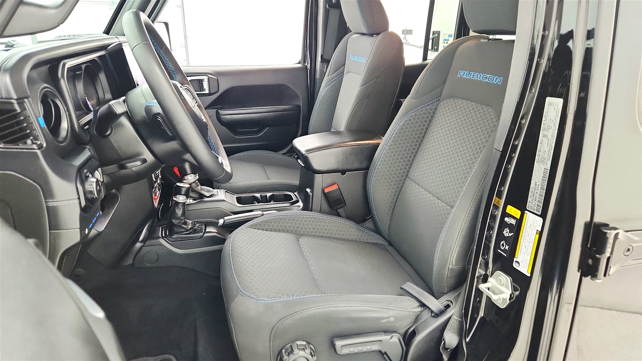 Used 2024 Jeep Wrangler Unlimited Rubicon 4xe image 20