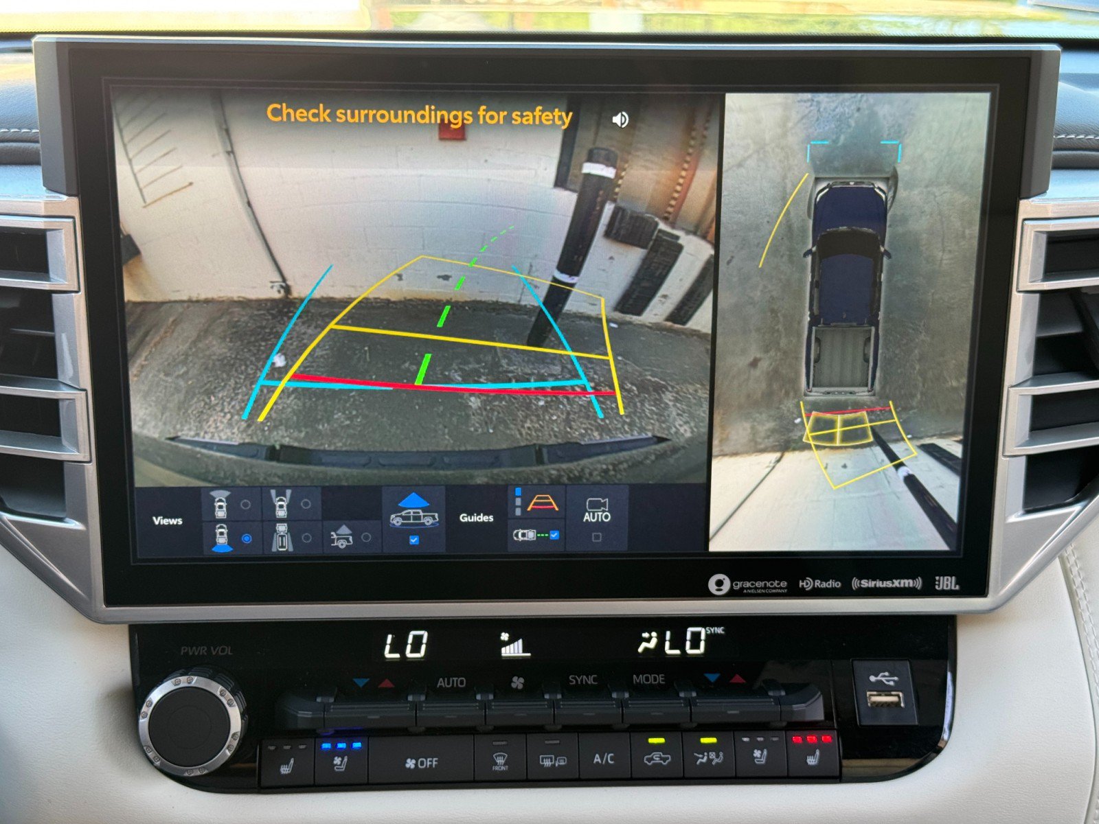 Used 2023 Toyota Tundra Capstone AWD/4WD image 29