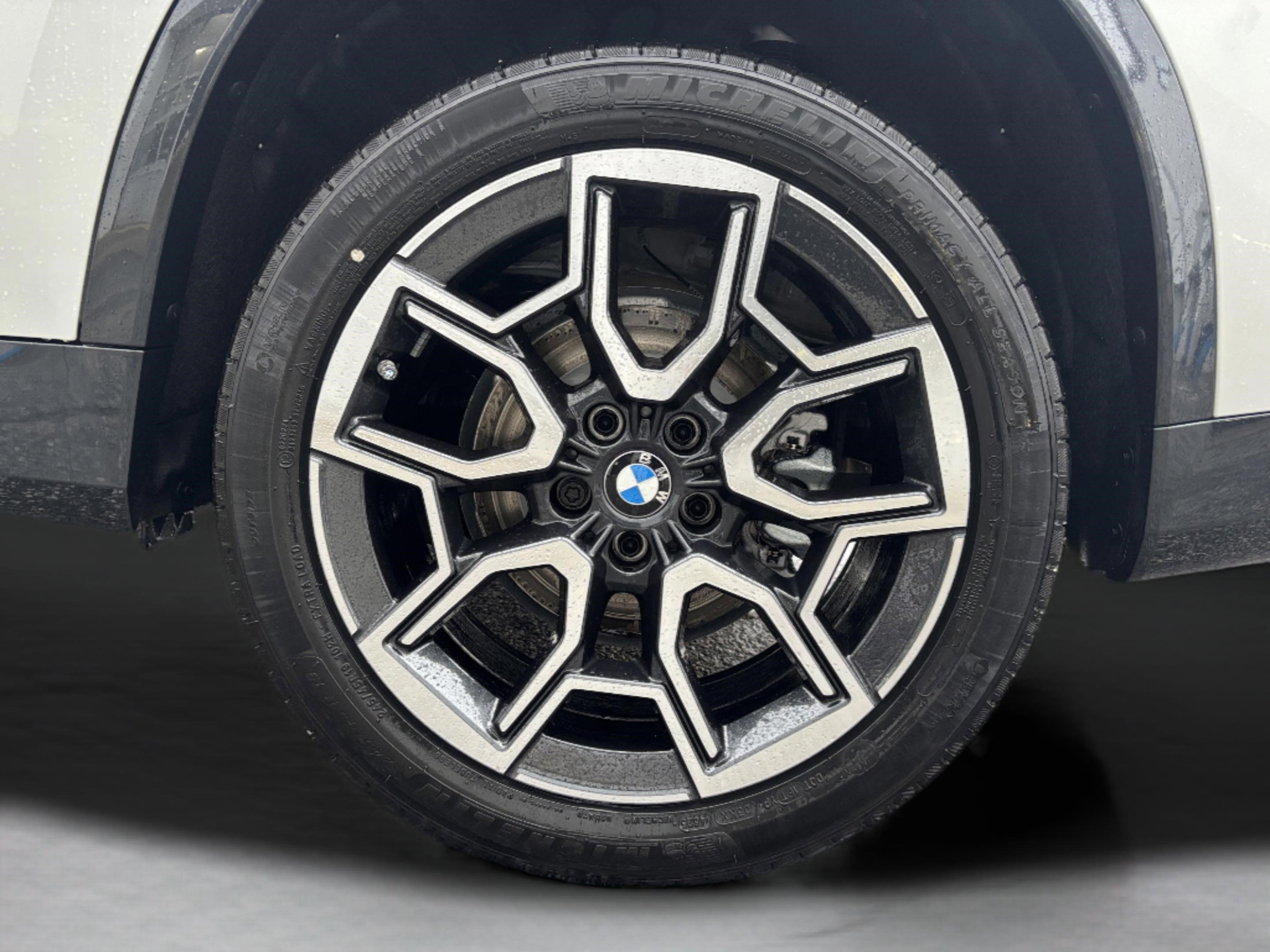 Used 2026 BMW X1 xDrive28i w/ Technology Package image 8