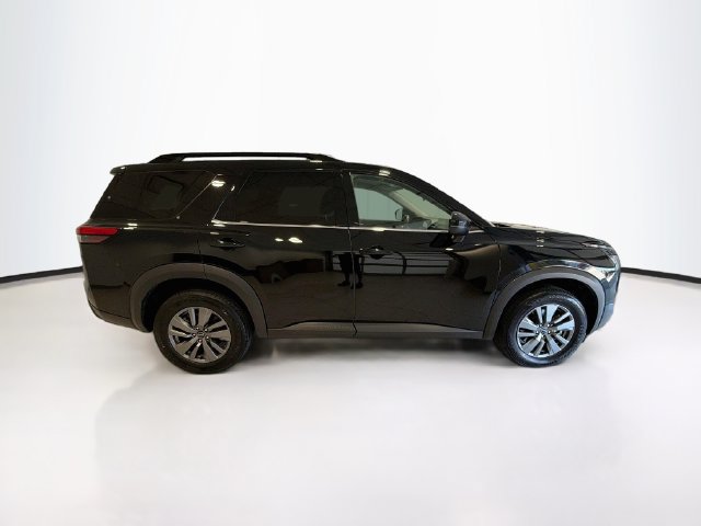 Used 2025 Nissan Pathfinder SV AWD/4WD image 8