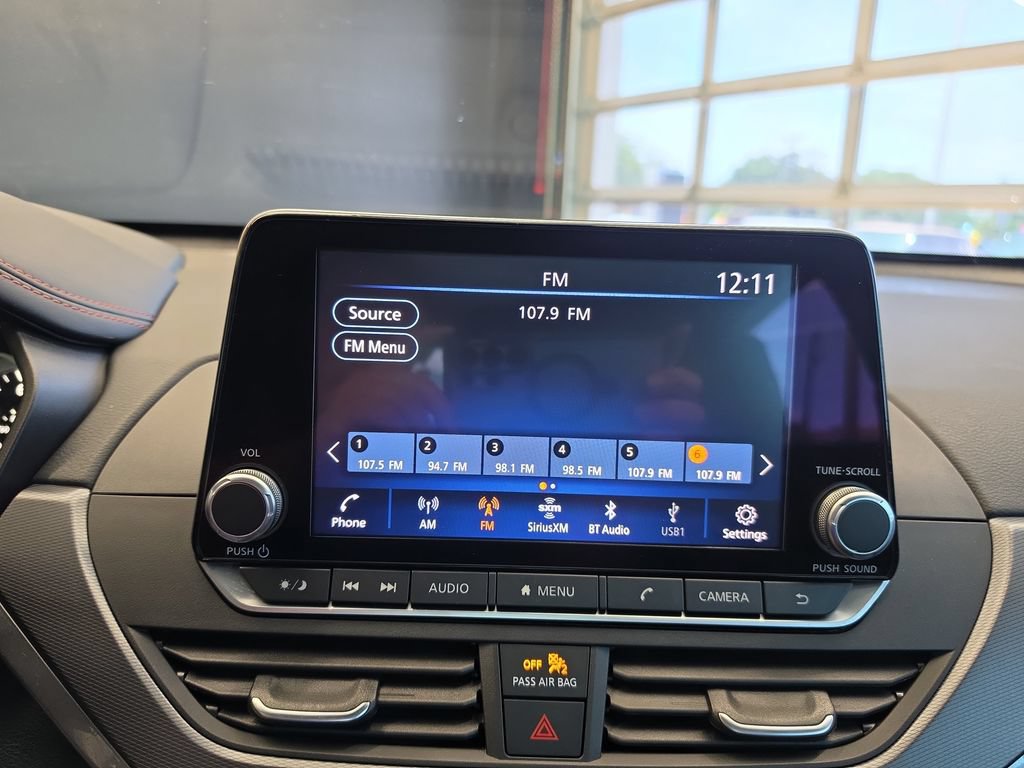 Used 2024 Nissan Altima 2.5 SR FWD image 23