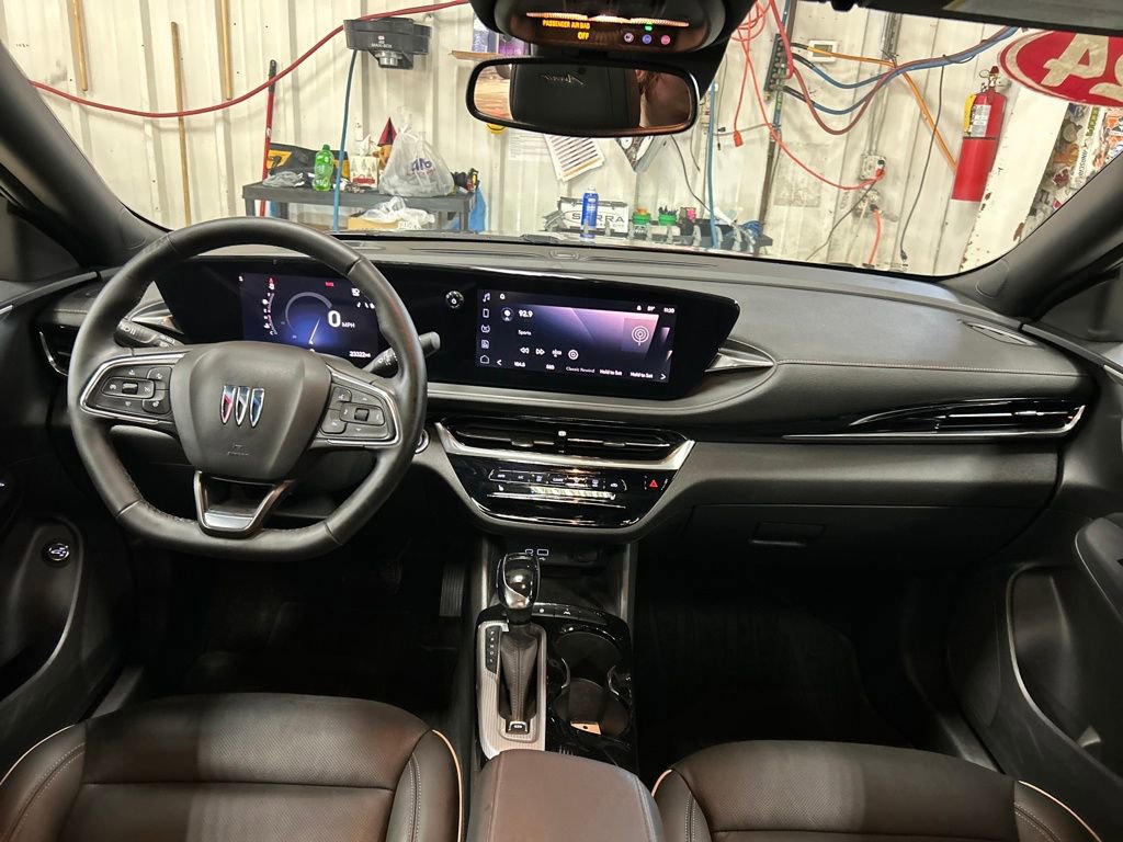 Certified 2024 Buick Envista Avenir image 18