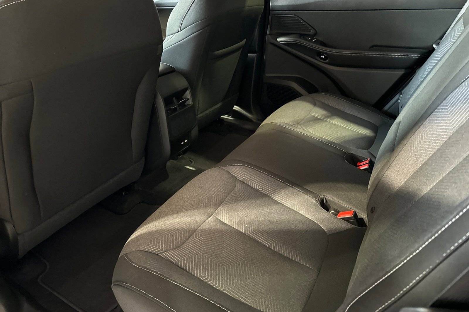 New 2026 Jeep Cherokee Laredo AWD/4WD image 13