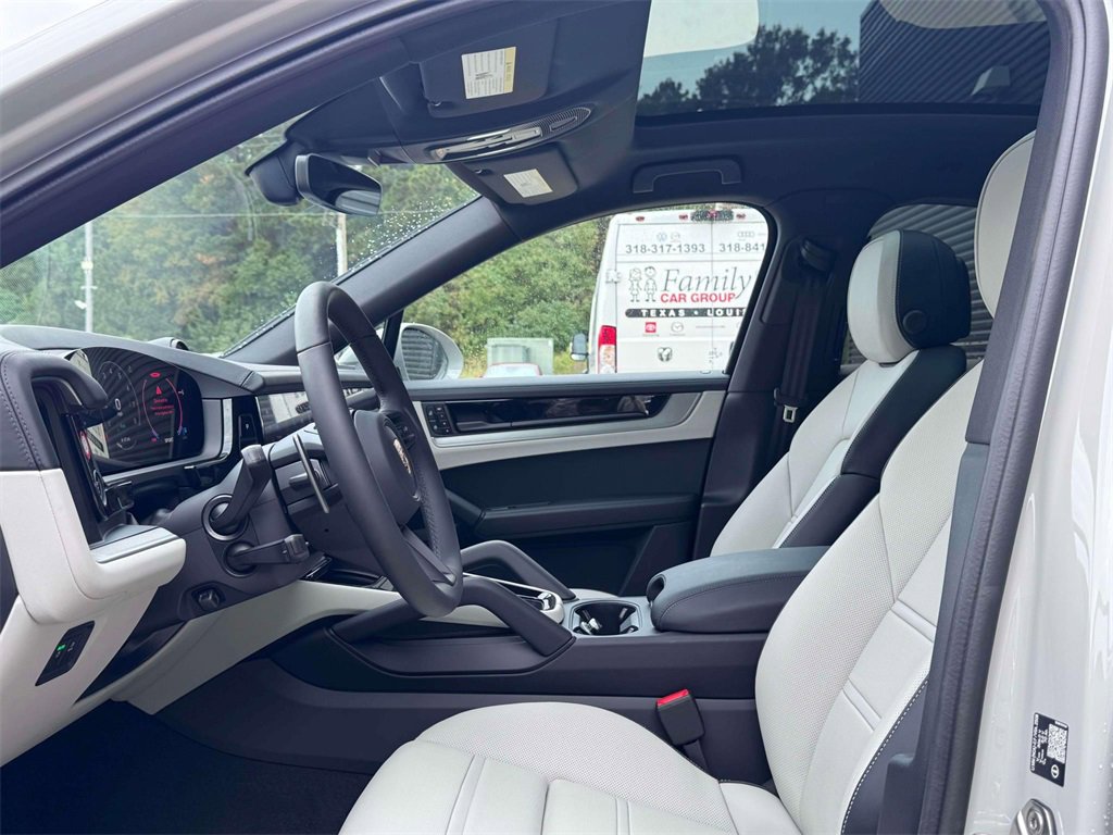 New 2026 Porsche Cayenne E-Hybrid Coupe image 13