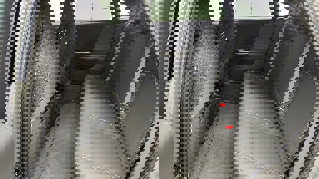 Used 2023 Lucid Air Touring image 21