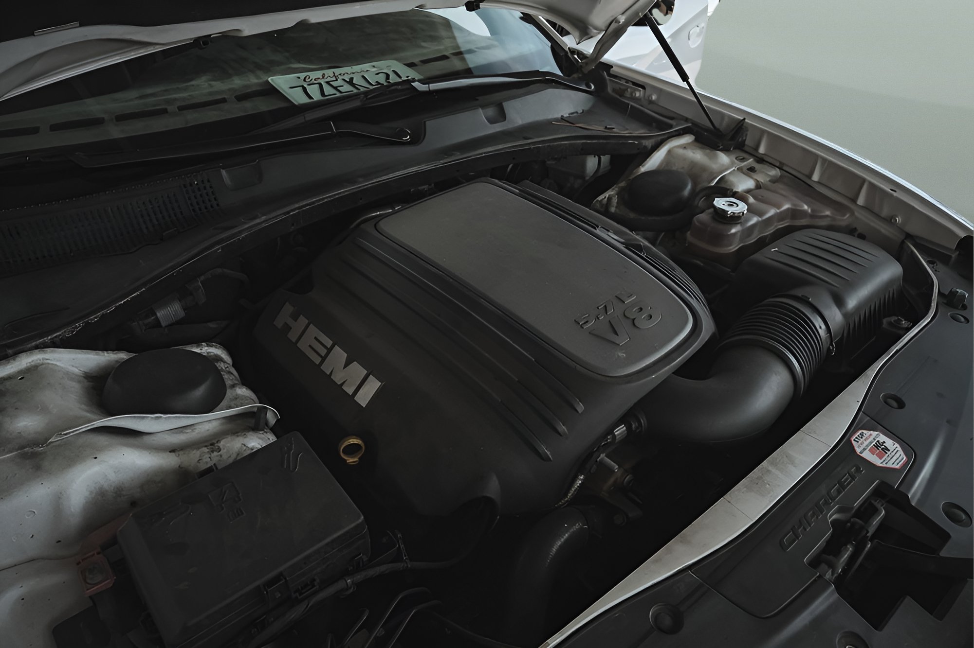 Used 2018 Dodge Charger R/T RWD image 29