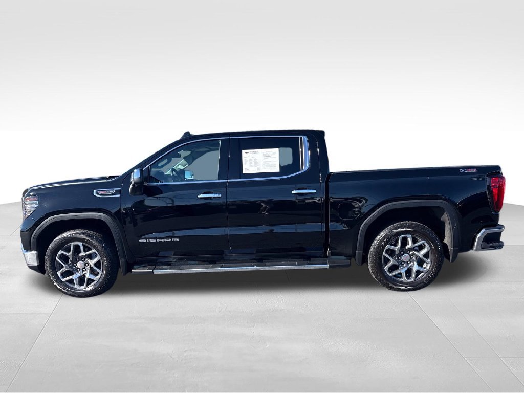 Used 2025 GMC Sierra 1500 SLT w/ SLT Premium Package AWD/4WD image 2