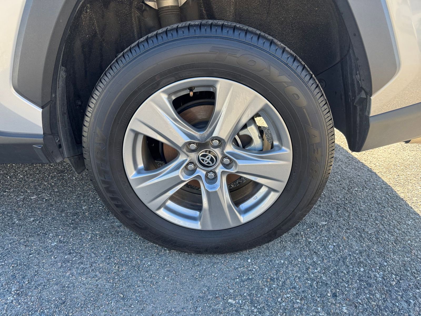 Used 2025 Toyota RAV4 LE image 29