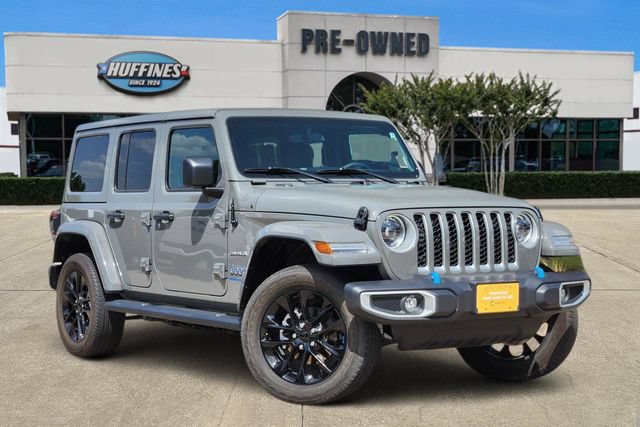 Certified 2023 Jeep Wrangler Unlimited Sahara w/ Cold Weather Group AWD/4WD image 1