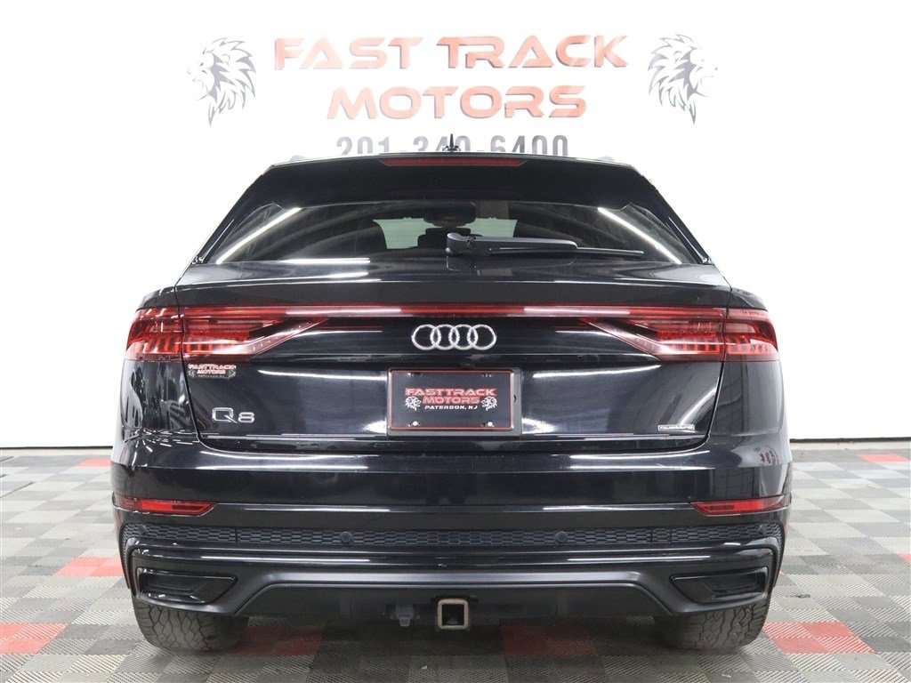 Used 2021 Audi Q8 Premium Plus w/ Premium Plus Package AWD/4WD image 4