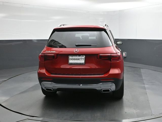 New 2026 Mercedes-Benz GLB 250 image 8