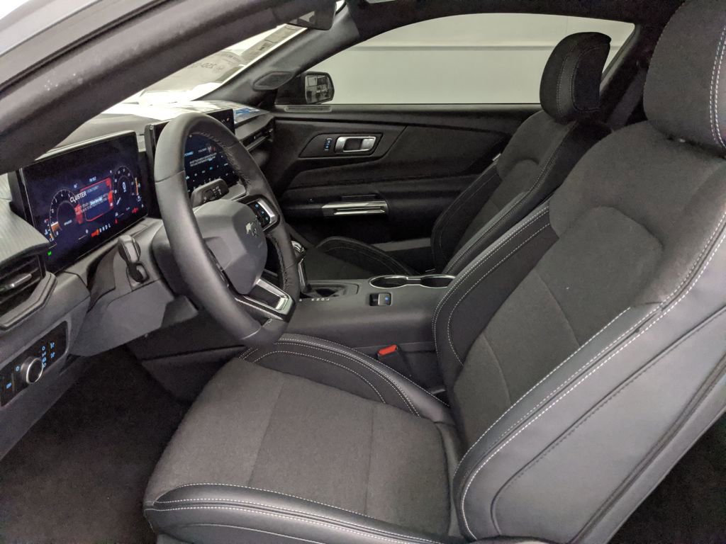 New 2025 Ford Mustang Coupe image 21