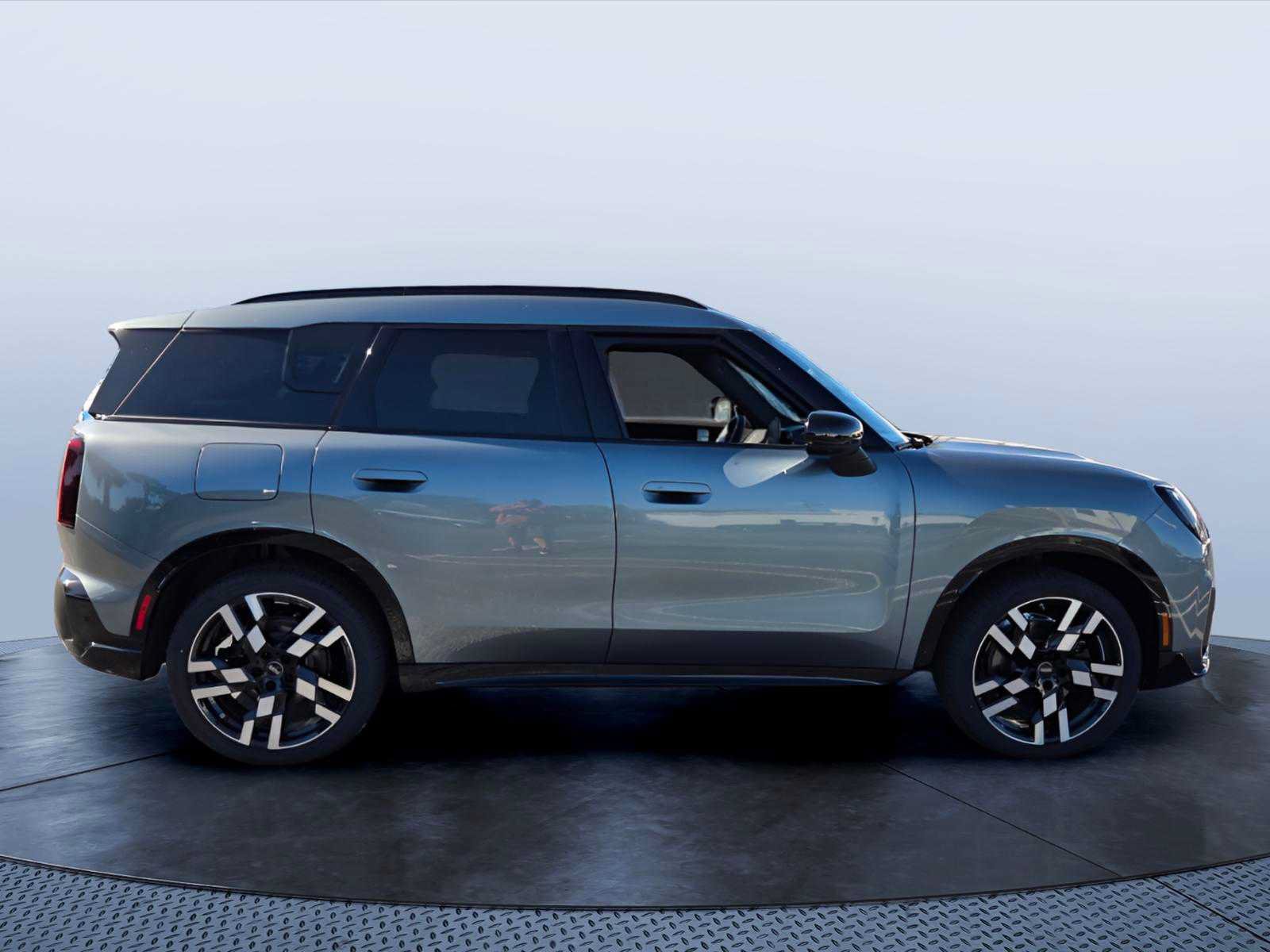 New 2027 MINI Cooper Countryman S w/ Comfort Package Max AWD/4WD image 2