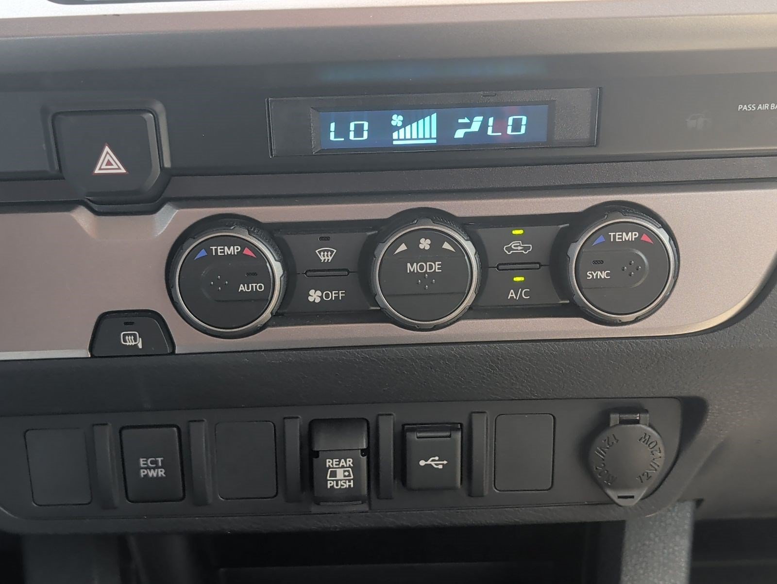 Used 2023 Toyota Tacoma SR5 RWD image 20