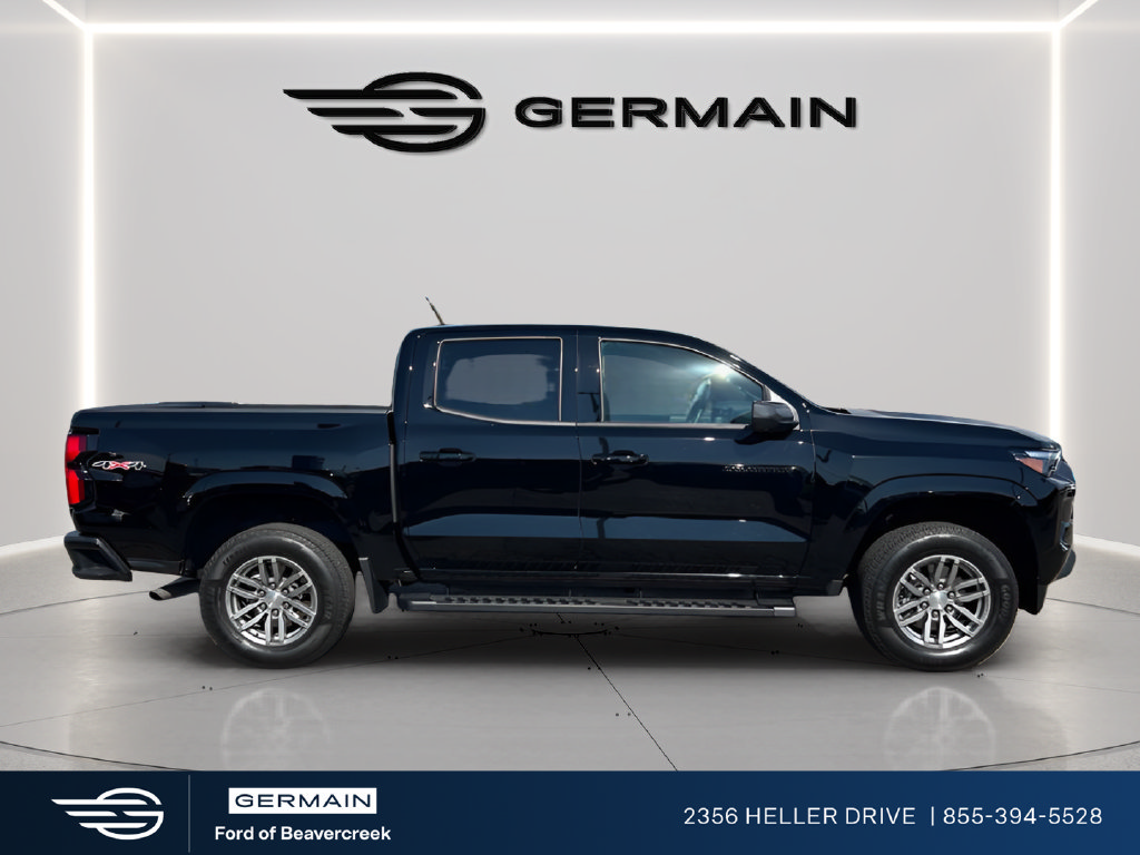 Used 2025 Chevrolet Colorado LT w/ LT Convenience Package AWD/4WD image 9
