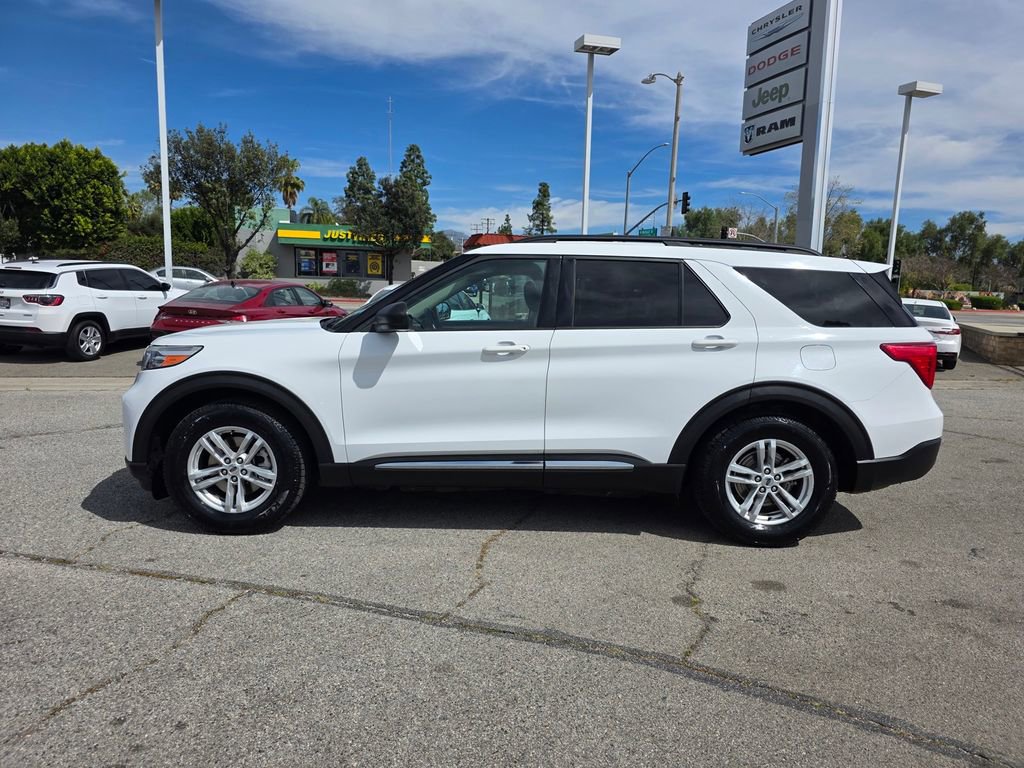 Used 2021 Ford Explorer XLT image 9
