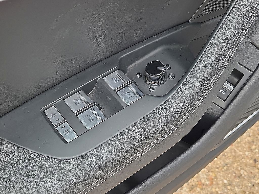 Used 2024 Audi A6 Premium Plus image 22