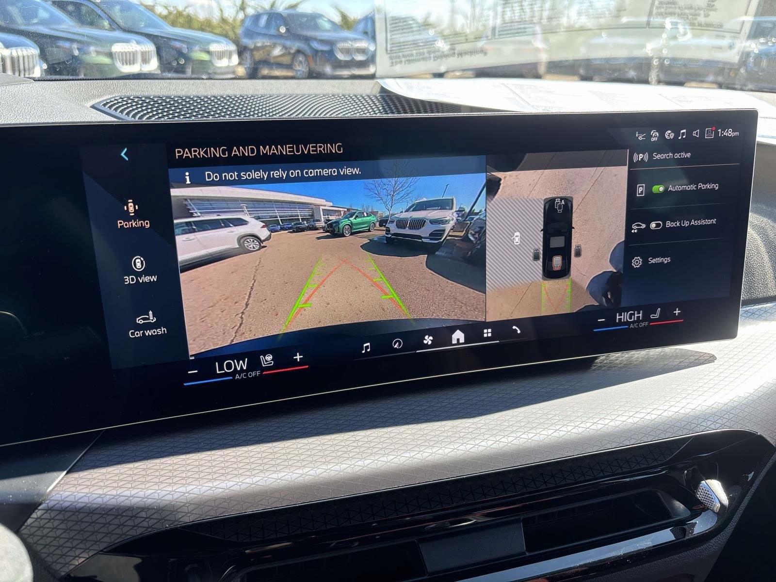 New 2026 BMW 330i xDrive Sedan w/ Premium Package image 20