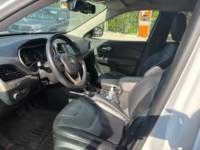 Used 2015 Jeep Cherokee Limited FWD image 8