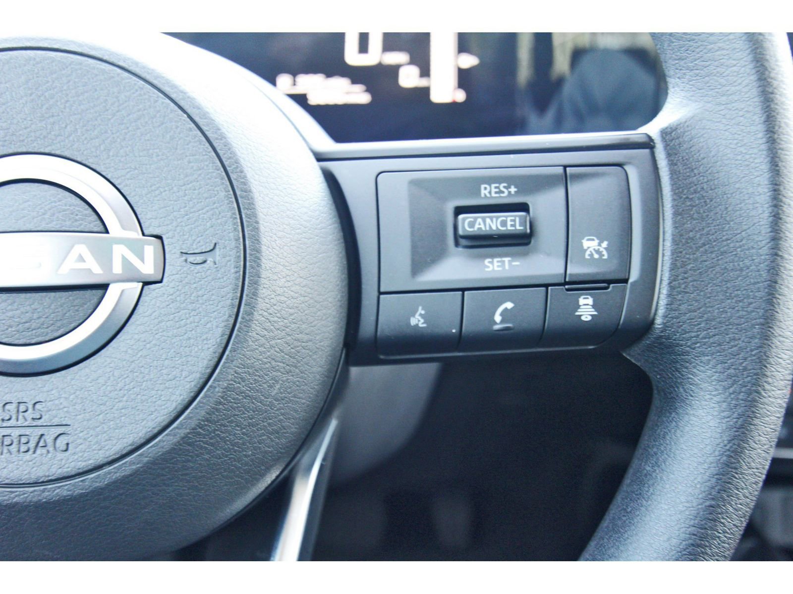 Certified 2025 Nissan Kicks SV image 19