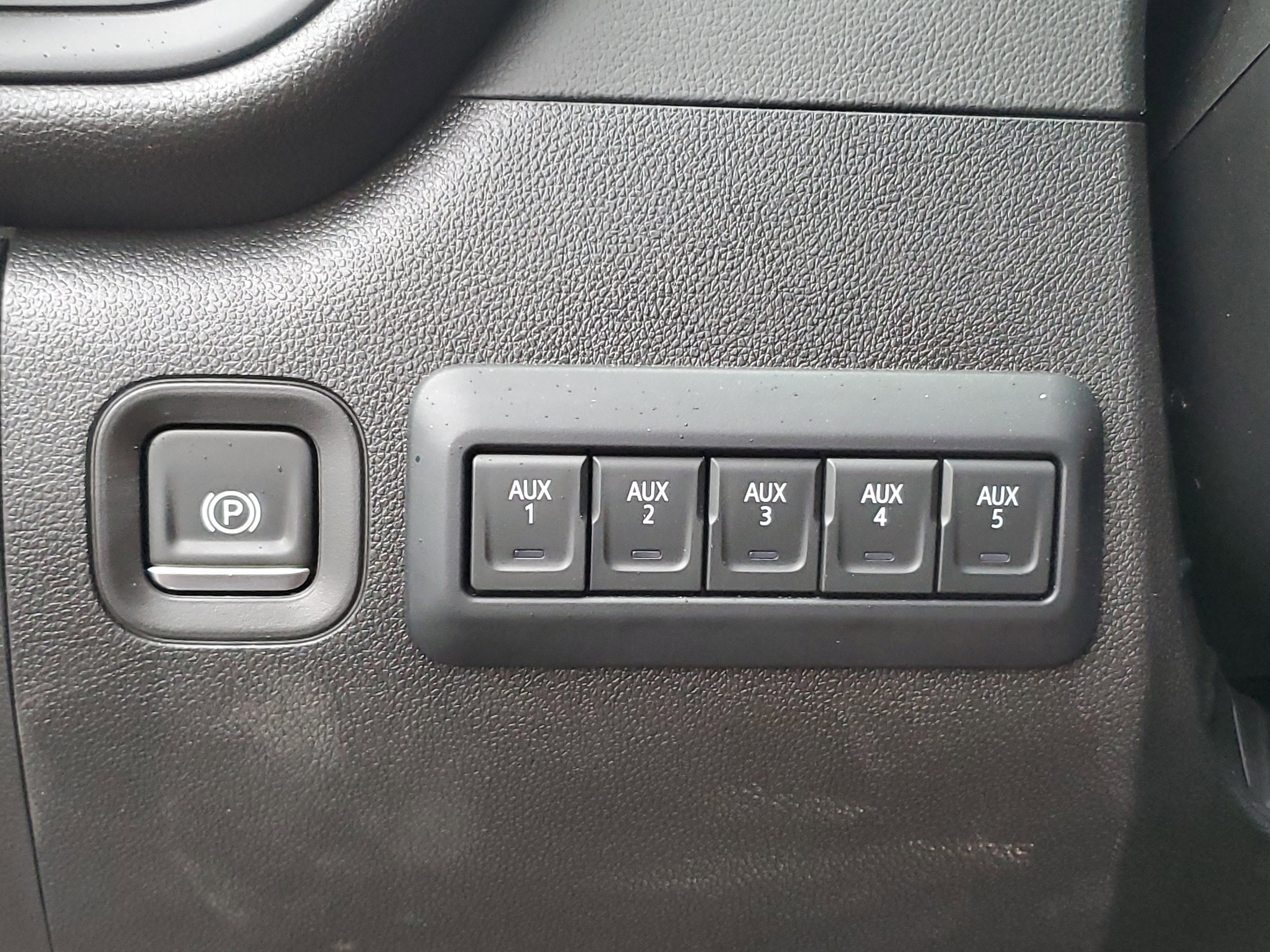 New 2025 GMC Sierra 3500 Pro w/ Convenience Package image 27