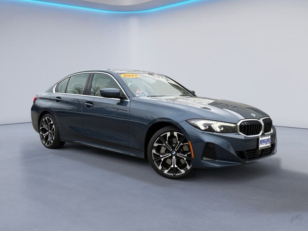 Used 2025 BMW 330i xDrive Sedan w/ Convenience Package image 2