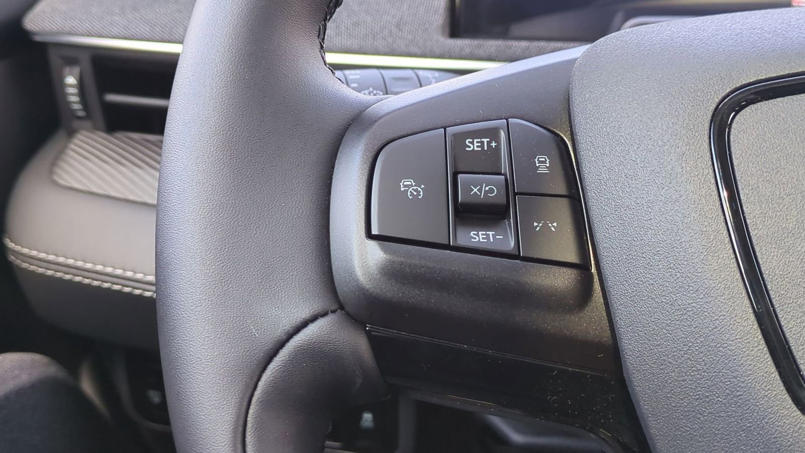 New 2025 Ford Mustang Mach-E Premium image 22