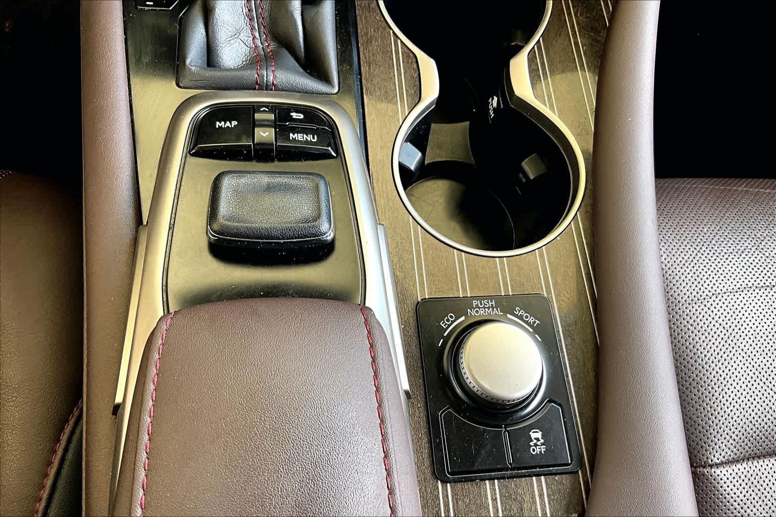 Used 2016 Lexus RX 350 FWD w/ Luxury Package image 33