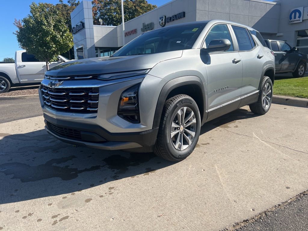 New 2026 Chevrolet Equinox LT w/ Convenience Package II image 3