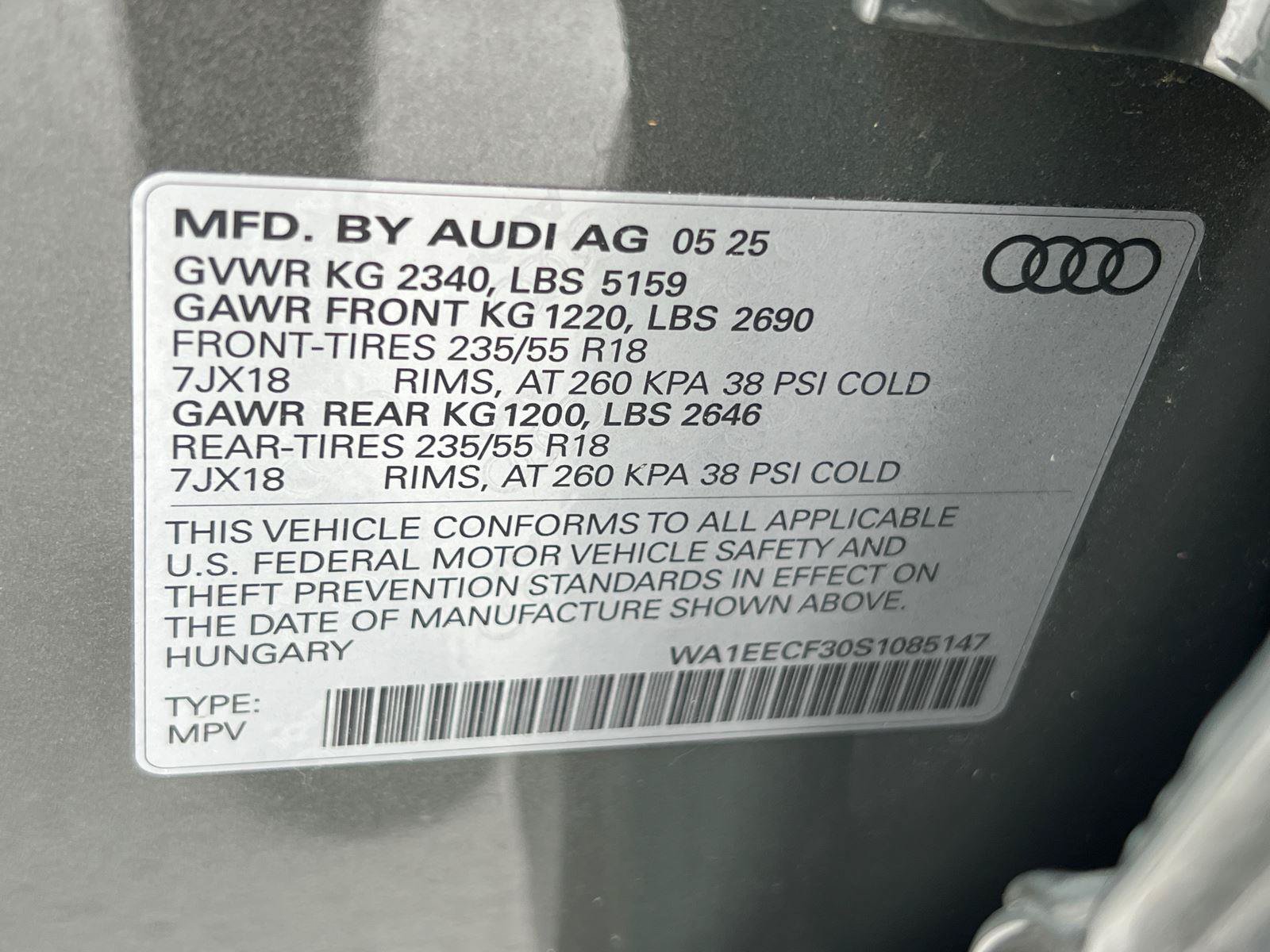 Certified 2025 Audi Q3 2.0T Premium Plus w/ Premium Plus Package AWD/4WD image 35