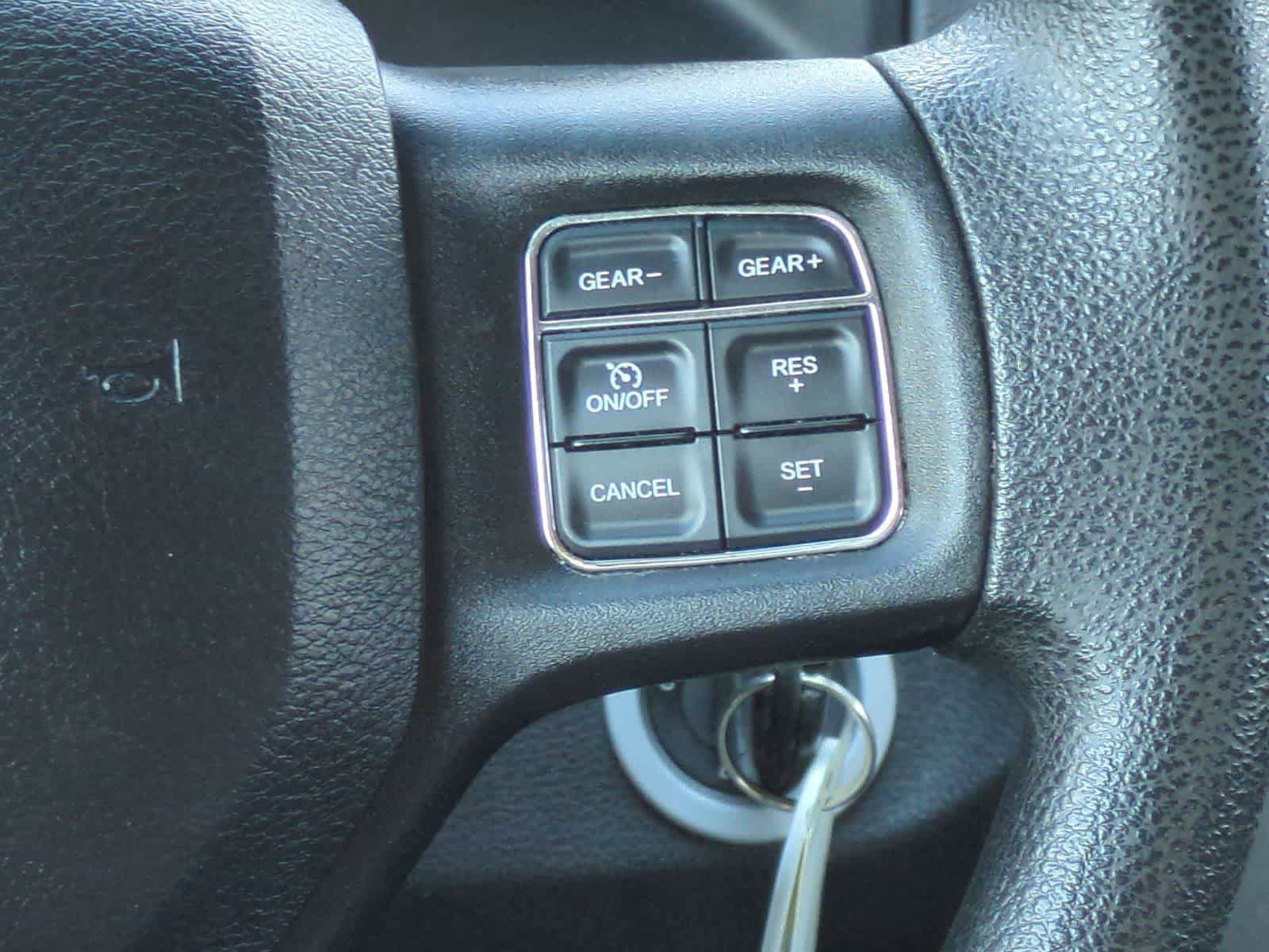 Used 2016 RAM 1500 Express AWD/4WD image 24
