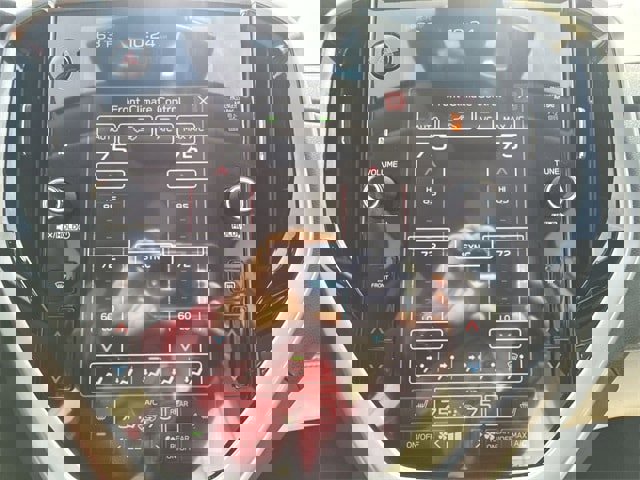 Used 2024 Subaru Ascent Limited image 18