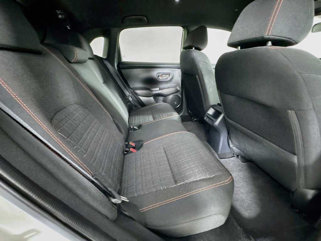 Used 2024 Honda HR-V Sport image 34