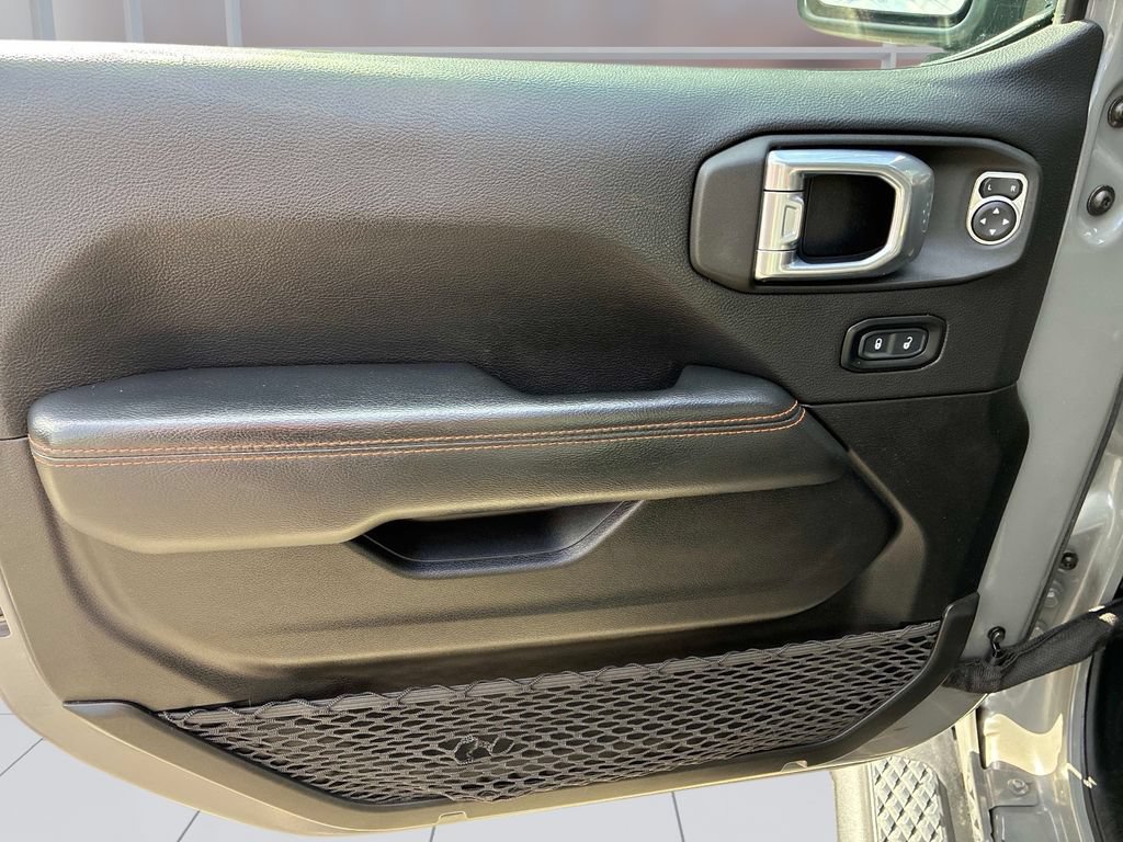 Used 2022 Jeep Gladiator Mojave w/ LED Lighting Group AWD/4WD image 30