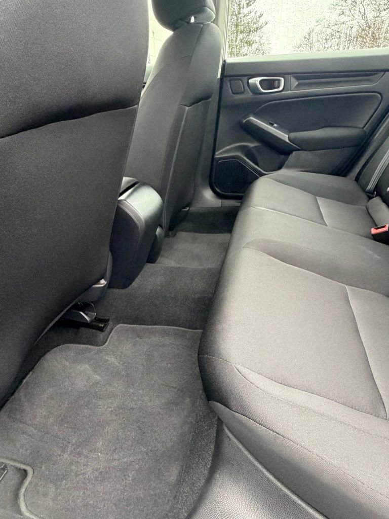 Used 2023 Honda Civic LX image 43