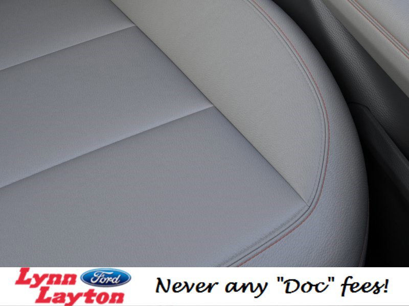 New 2025 Ford Explorer Active w/ Active Comfort Package image 16