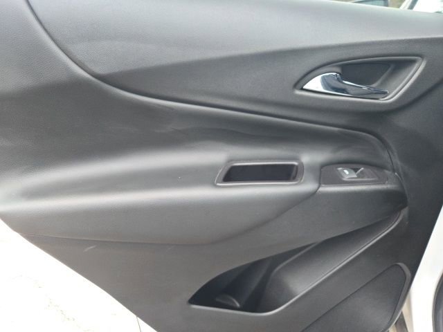Used 2020 Chevrolet Equinox LT image 42