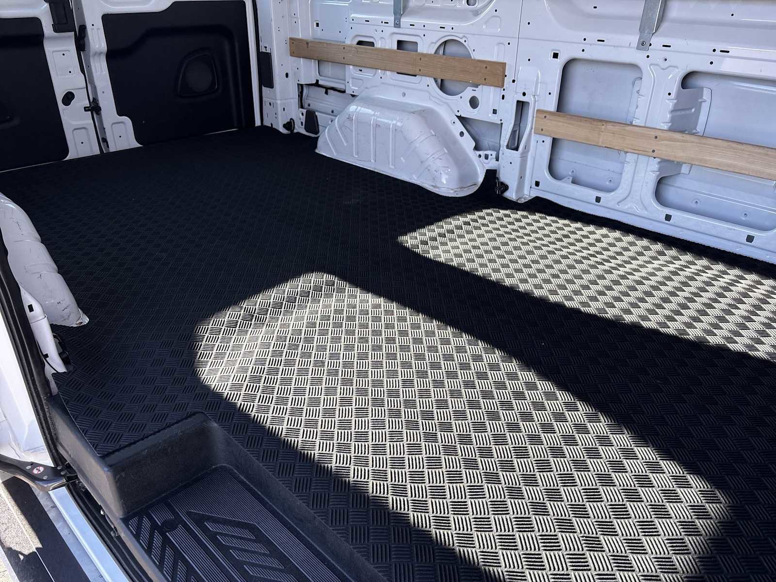 Used 2024 Ford Transit 250 Low Roof w/ Exterior Upgrade Package image 16