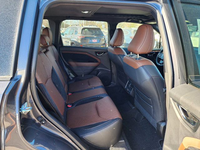 Used 2025 Subaru Forester Touring image 31