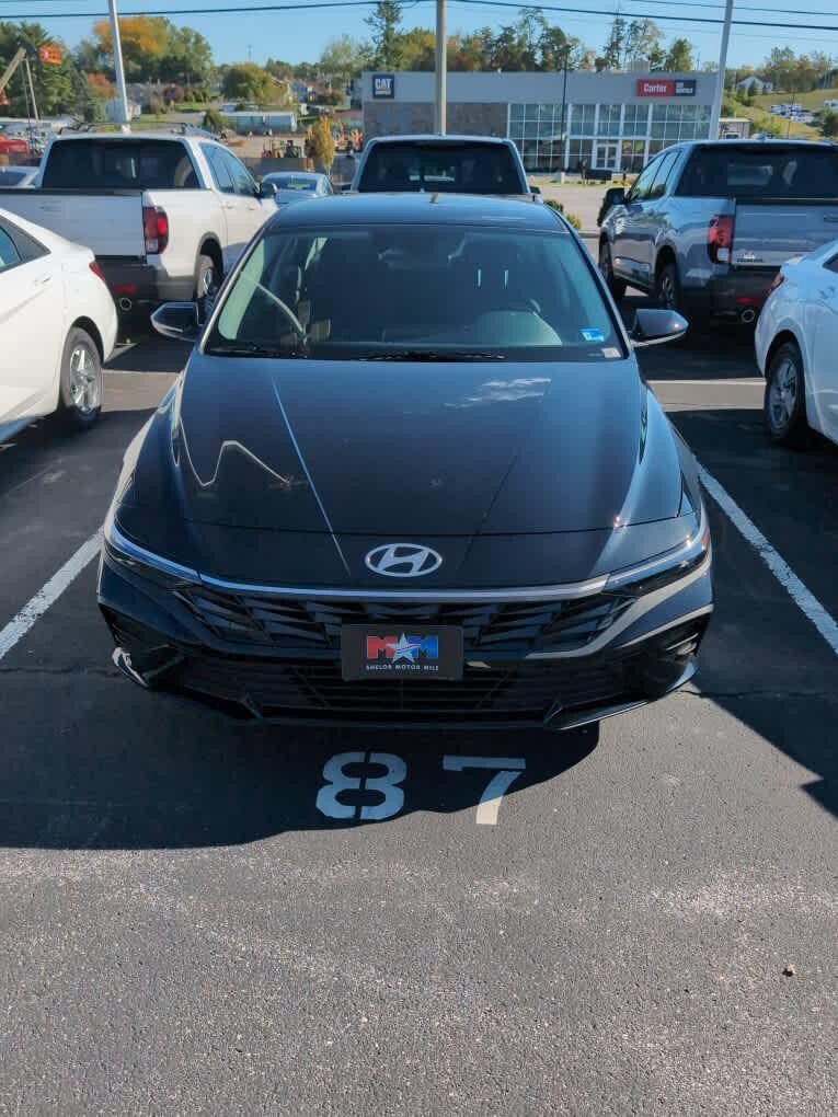 New 2026 Hyundai Elantra SE FWD image 11
