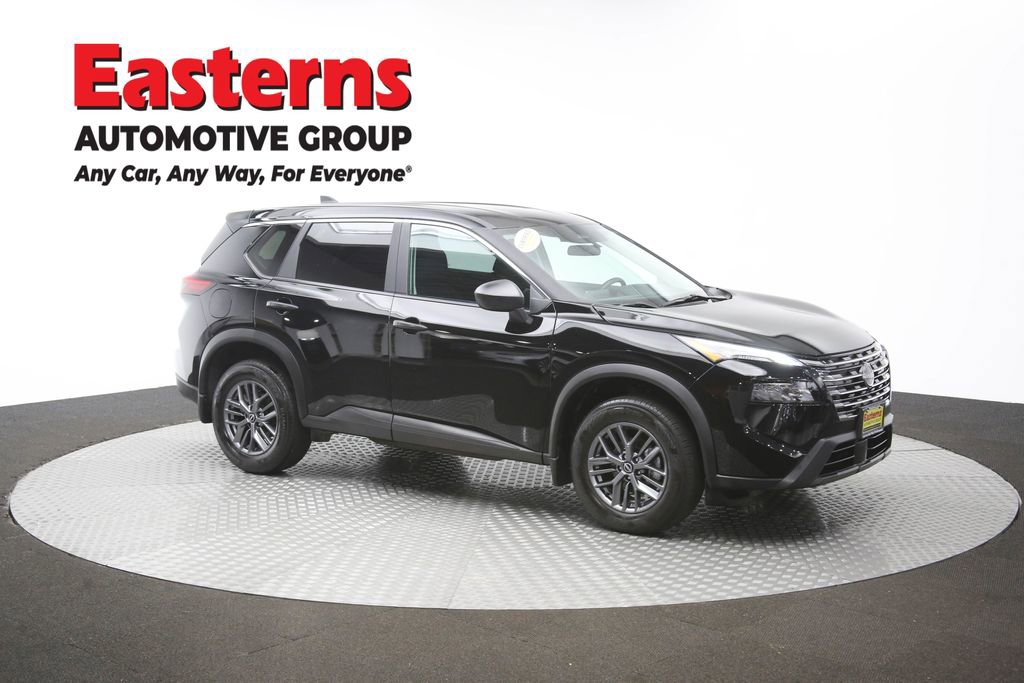 Used 2024 Nissan Rogue S AWD/4WD image 48