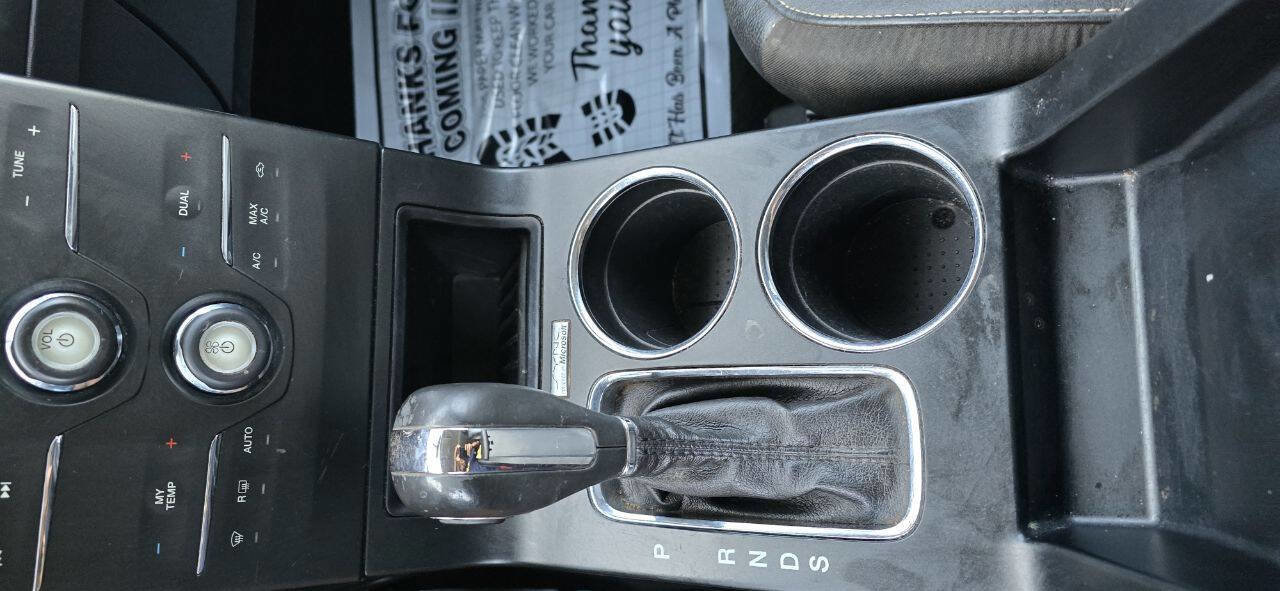 Used 2013 Ford Flex SEL image 17